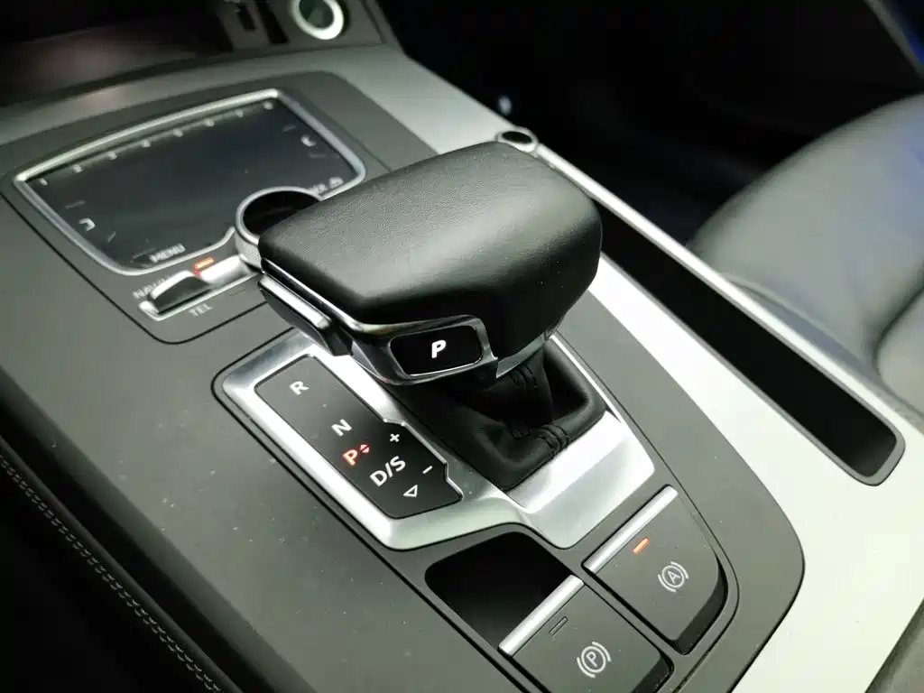 Audi Q5L — миниатюра 13