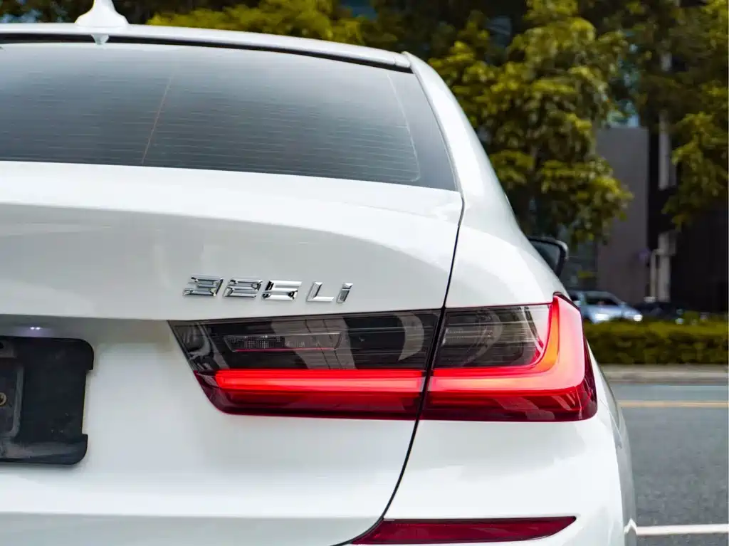 BMW 3 Series 3 2022 325Li M Sport