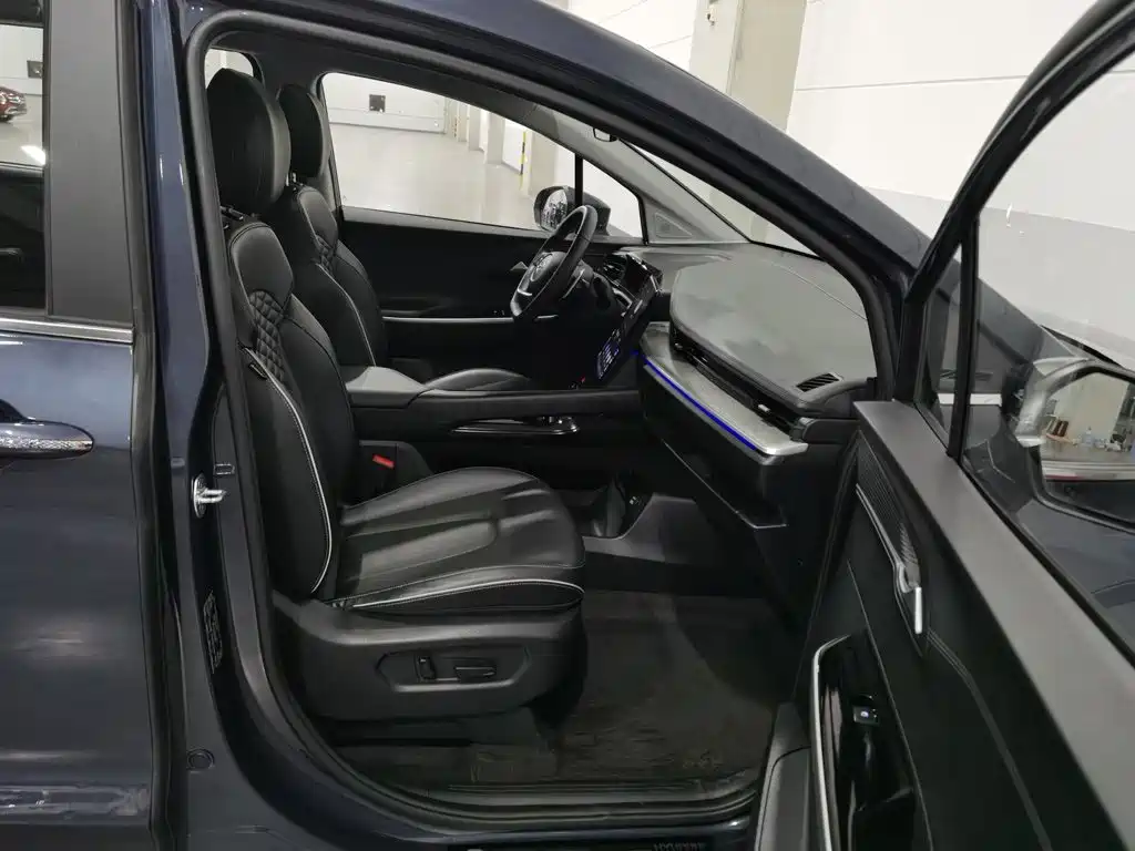 Hyundai Custo — миниатюра 23