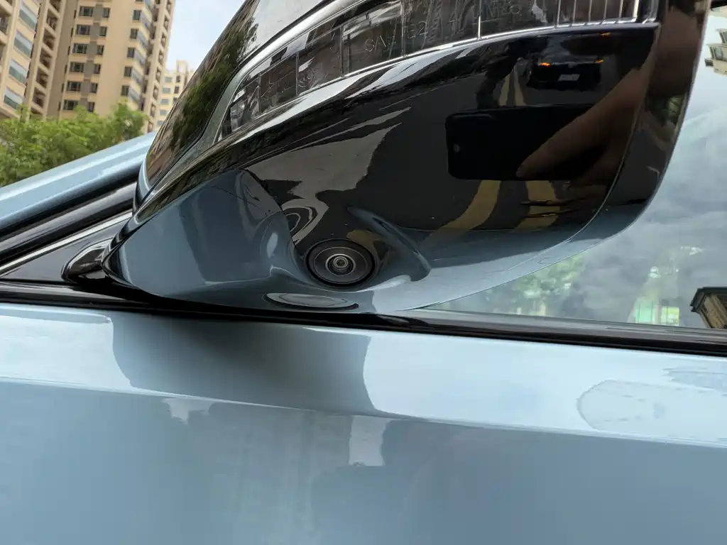 Cadillac CT5 — миниатюра 11