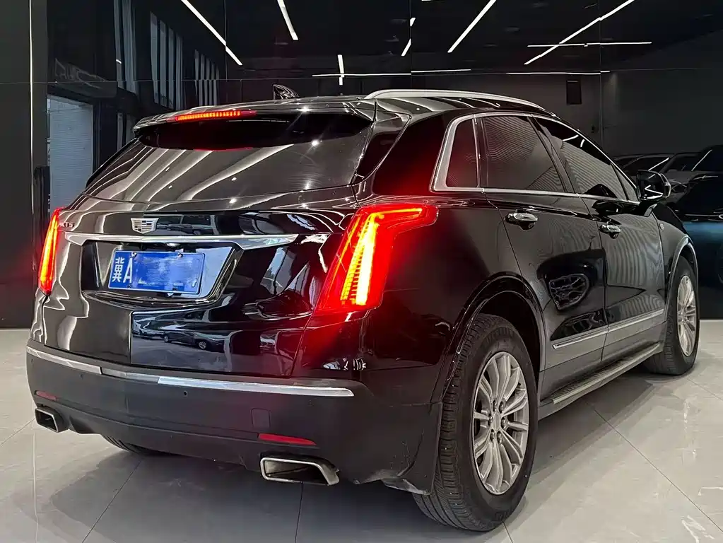 Cadillac XT5 — миниатюра 4