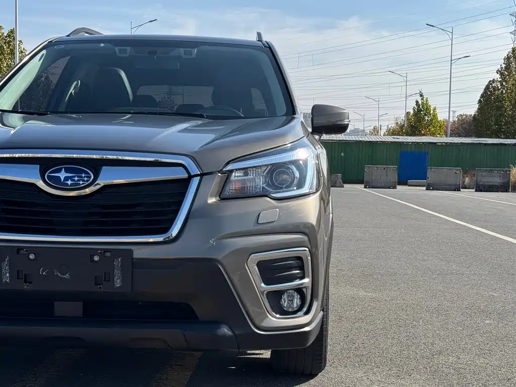 SUBARU FORESTER