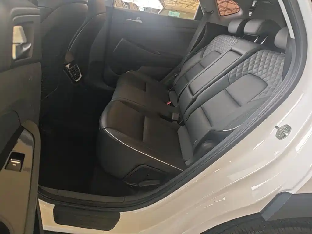 Hyundai Tucson — миниатюра 17