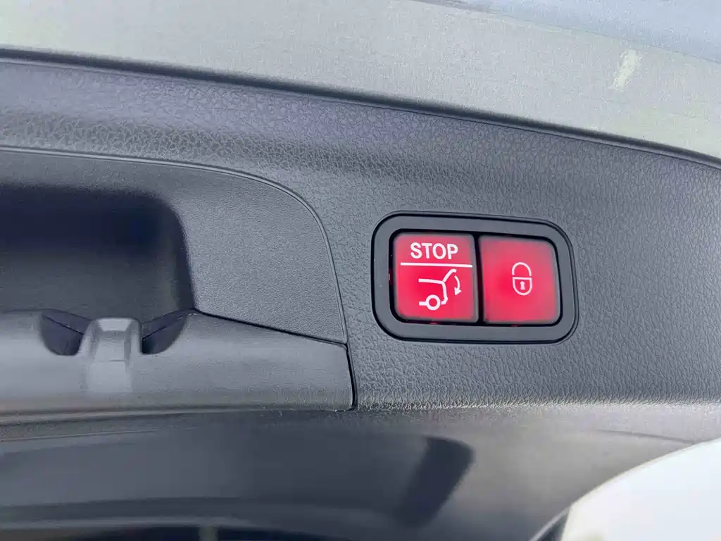 MERCEDES-BENZ GLE AMG