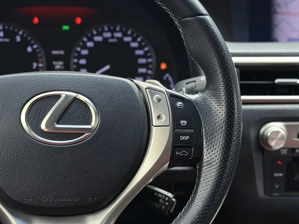 Lexus GS — миниатюра 14