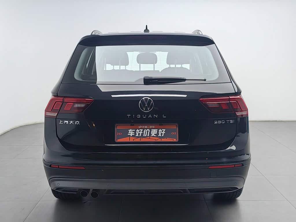 Volkswagen Tiguan L 1.4 л 2021 г. Чёрный, пробег 28700 км