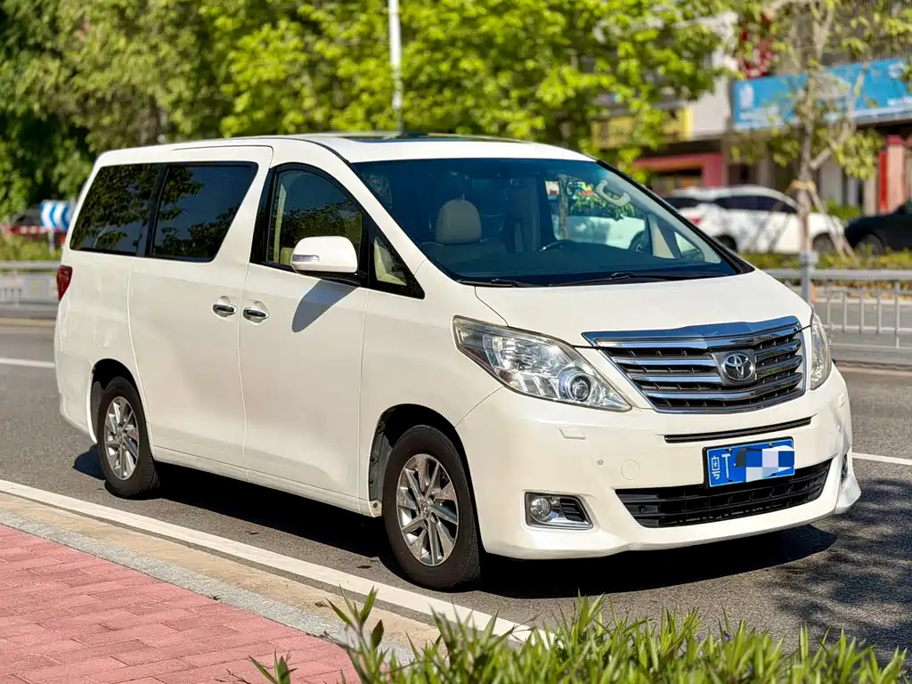Toyota Alphard 2012 3.5L Luxury