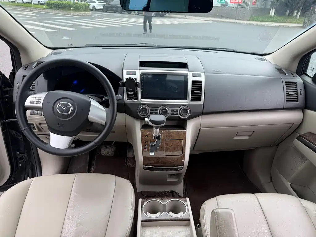 Mazda 8 — миниатюра 14