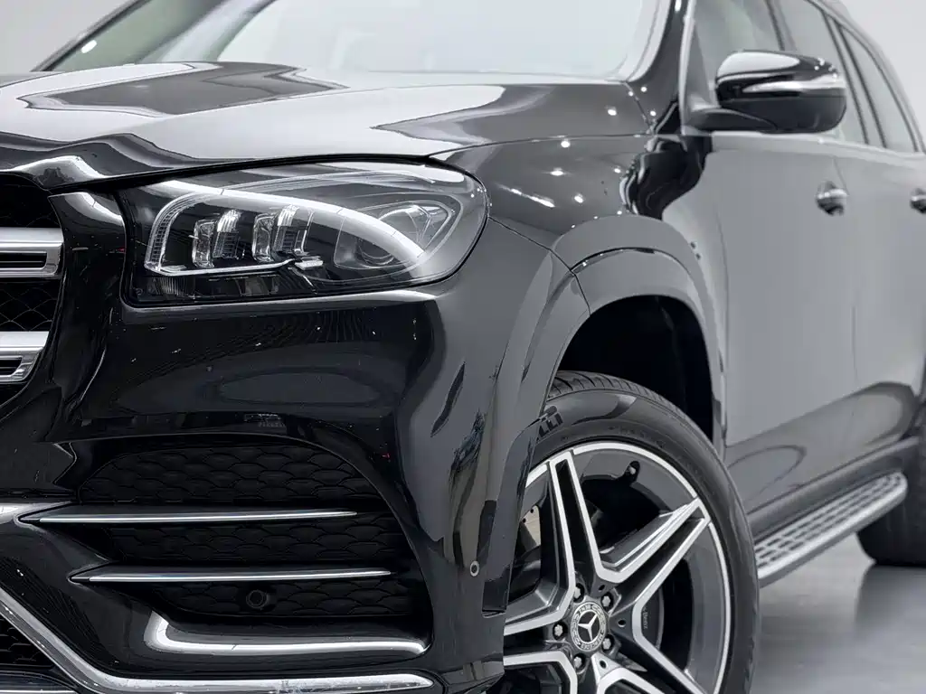 Mercedes-Benz GLS — миниатюра 7