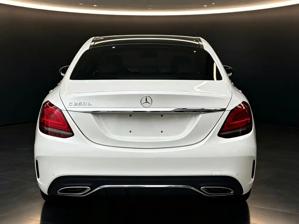 Mercedes-Benz C-Class — миниатюра 5