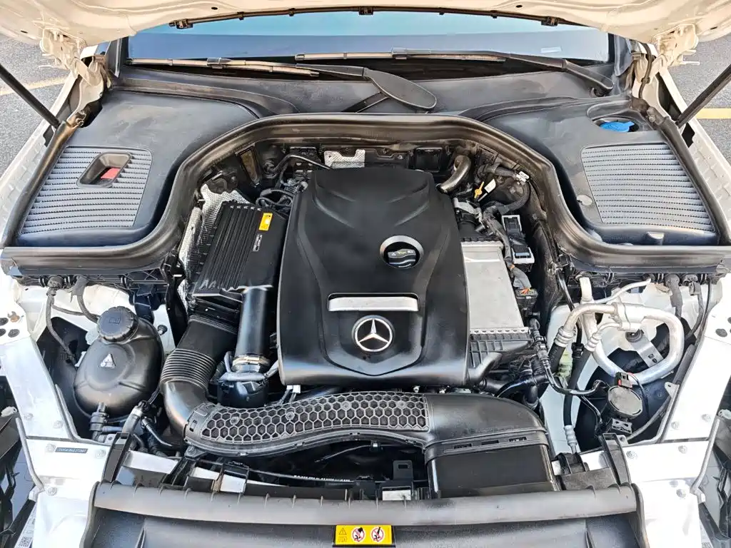 Mercedes-Benz GLC — миниатюра 31
