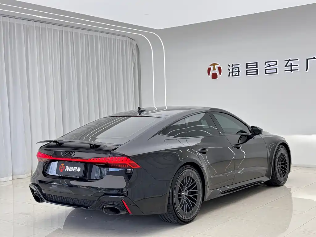 Audi RS 7 — миниатюра 6