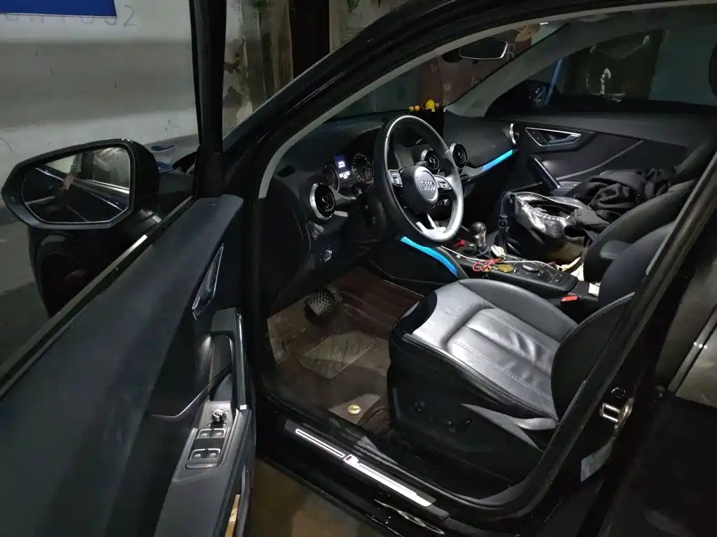 Audi Q2L — миниатюра 12
