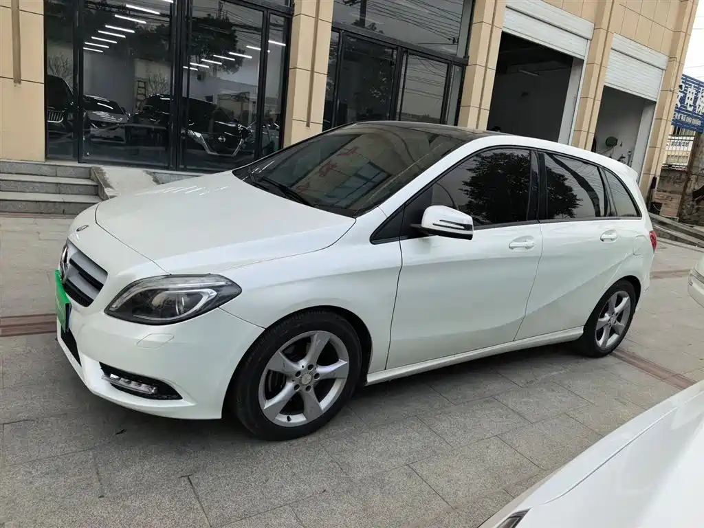 Mercedes-Benz B-Class B 2012 B 200