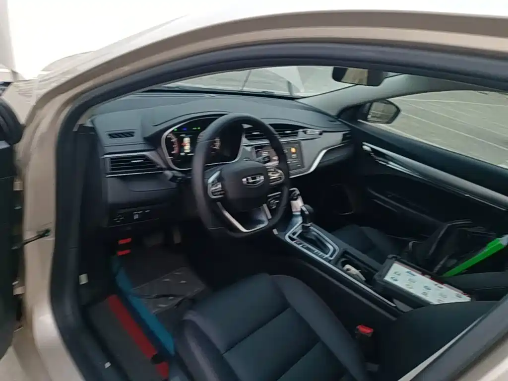 Geely Binrui — миниатюра 10
