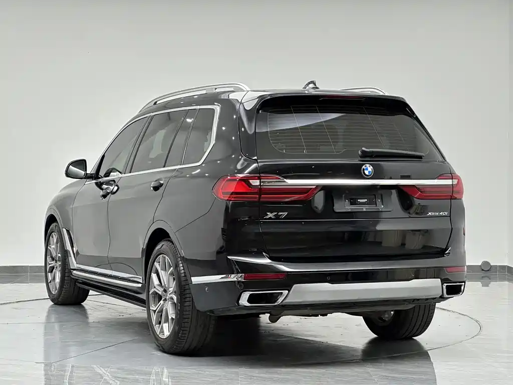 BMW X7 — миниатюра 7