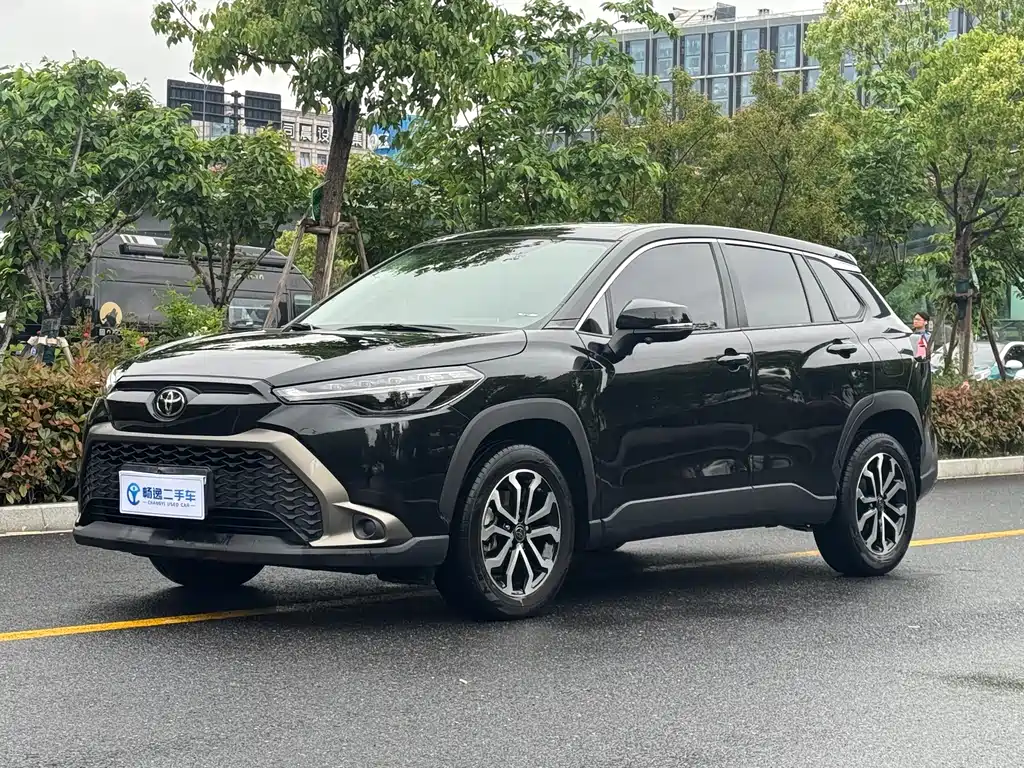 Toyota Frontlander 2023