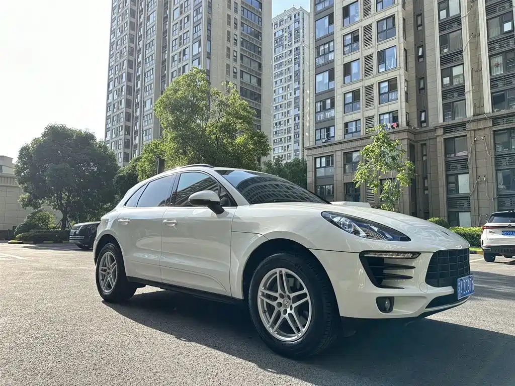 Porsche Macan 2016 Macan 2.0T