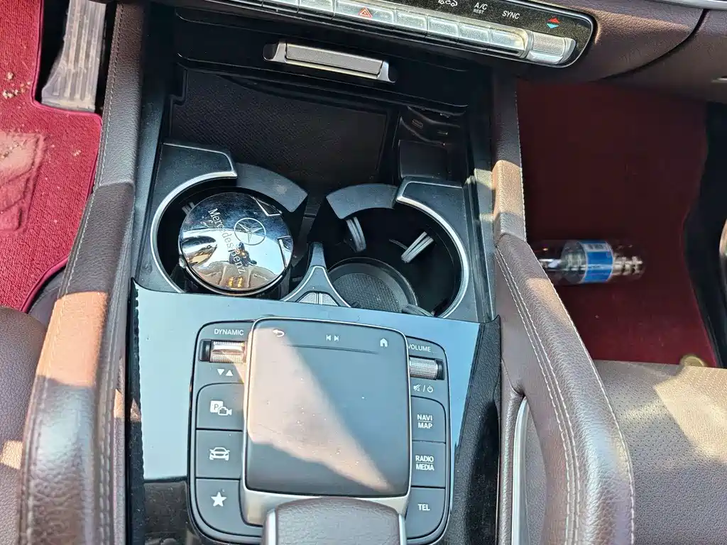 Mercedes-Benz GLE (Import) — миниатюра 9