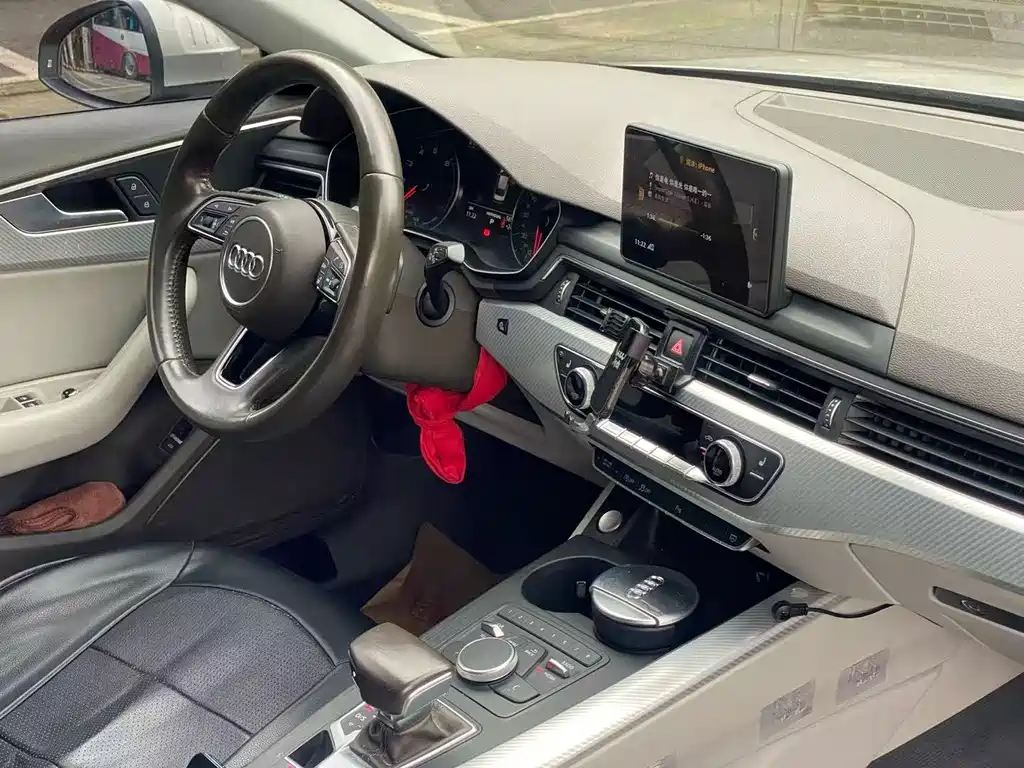 Audi A4L — миниатюра 22