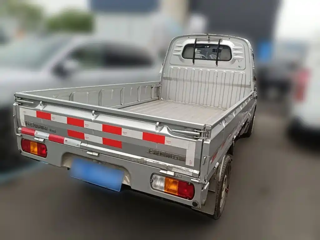Wuling Rongguang Mini Truck — миниатюра 10