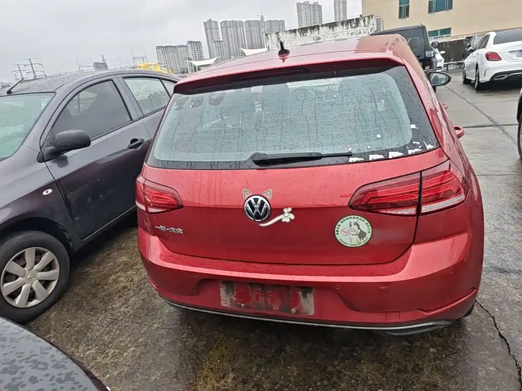 Volkswagen Golf — миниатюра 6