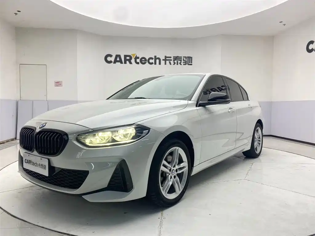 BMW 1 Series 2023