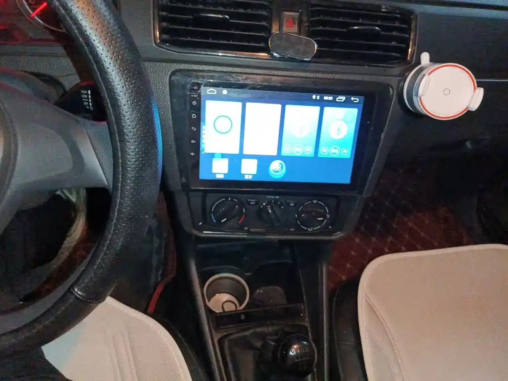 Volkswagen Santana — миниатюра 14