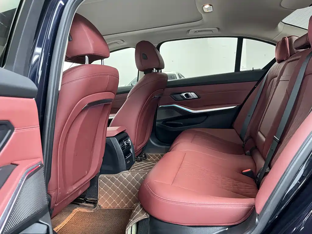 BMW 3 Series — миниатюра 8