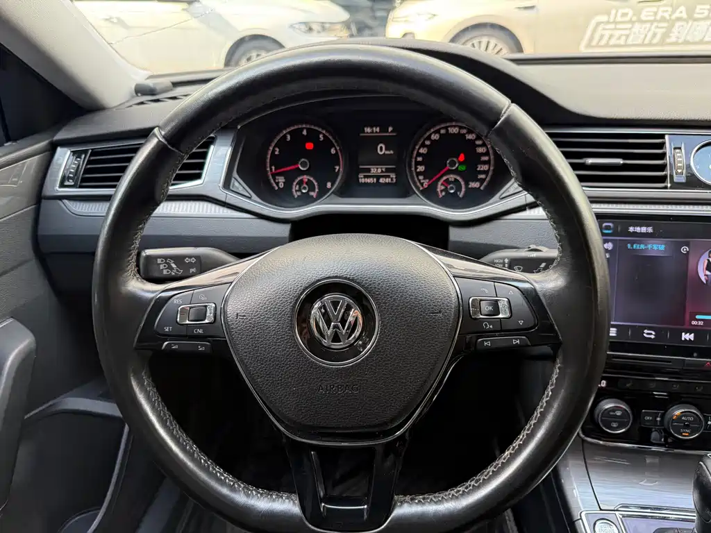 Volkswagen Passat — миниатюра 17