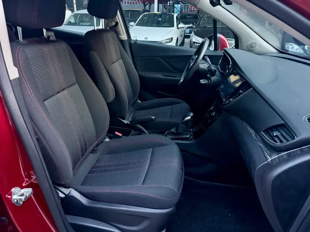 Buick Encore — миниатюра 12