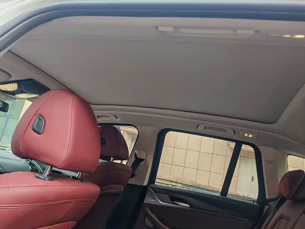 BMW X3 — миниатюра 21