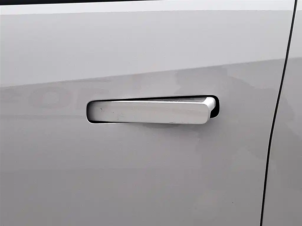 GEELY GALAXY GALAXY L6