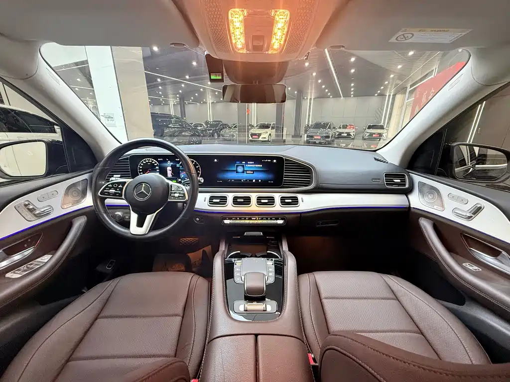 Mercedes-Benz GLE (Import) — миниатюра 13