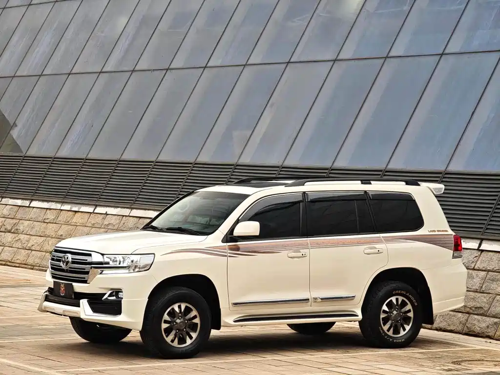 Toyota Land Cruiser 2010 4.7L AT VX