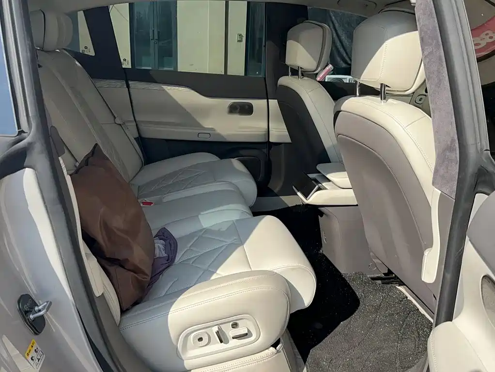 NIO ET7 — миниатюра 9