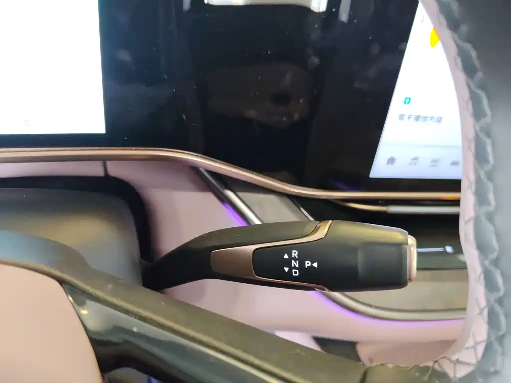Hongqi Hongqi Tiangong 08 — миниатюра 18