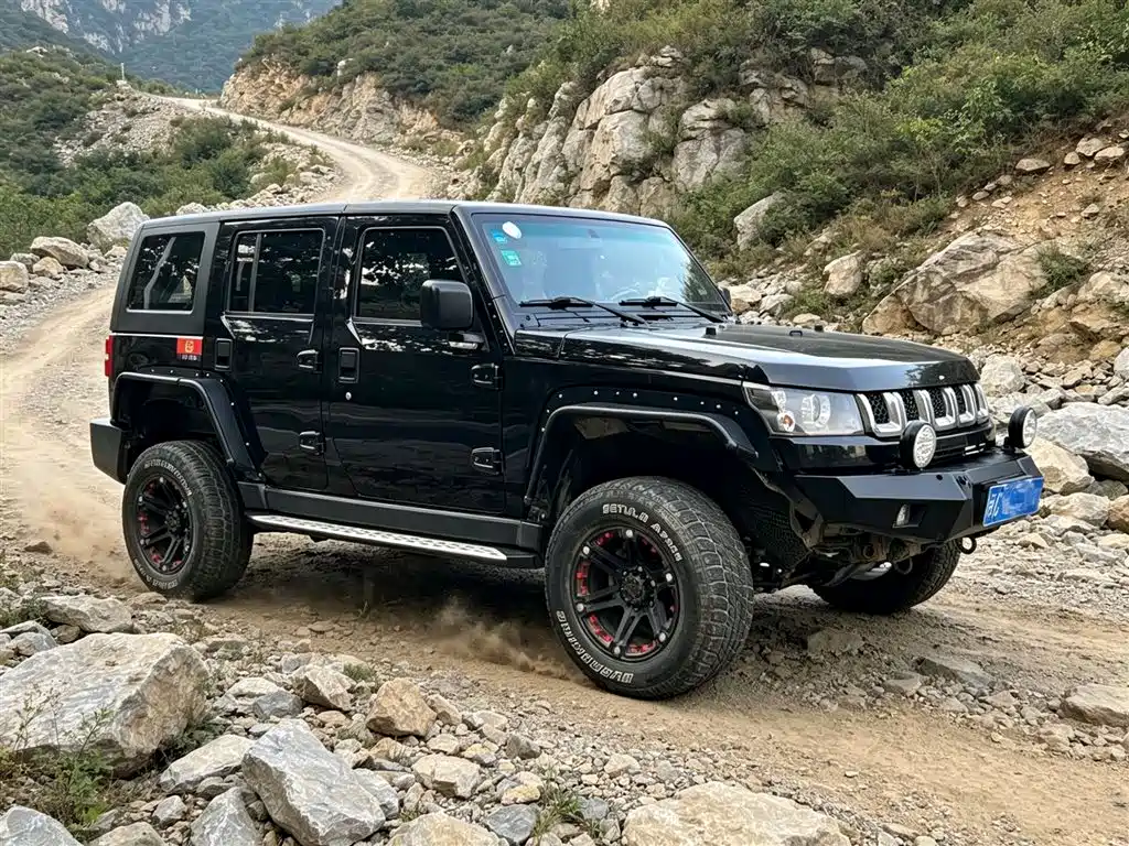 BAIC BJ40 2017 40L 2.3T AT Champion