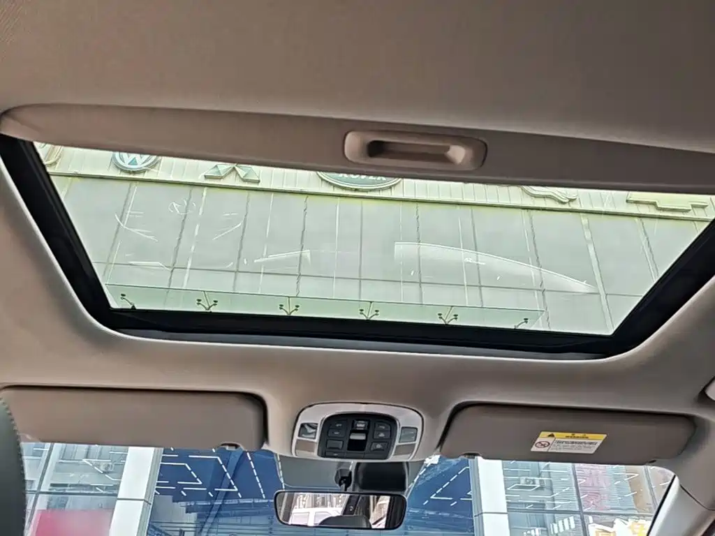 Hyundai Custo — миниатюра 18