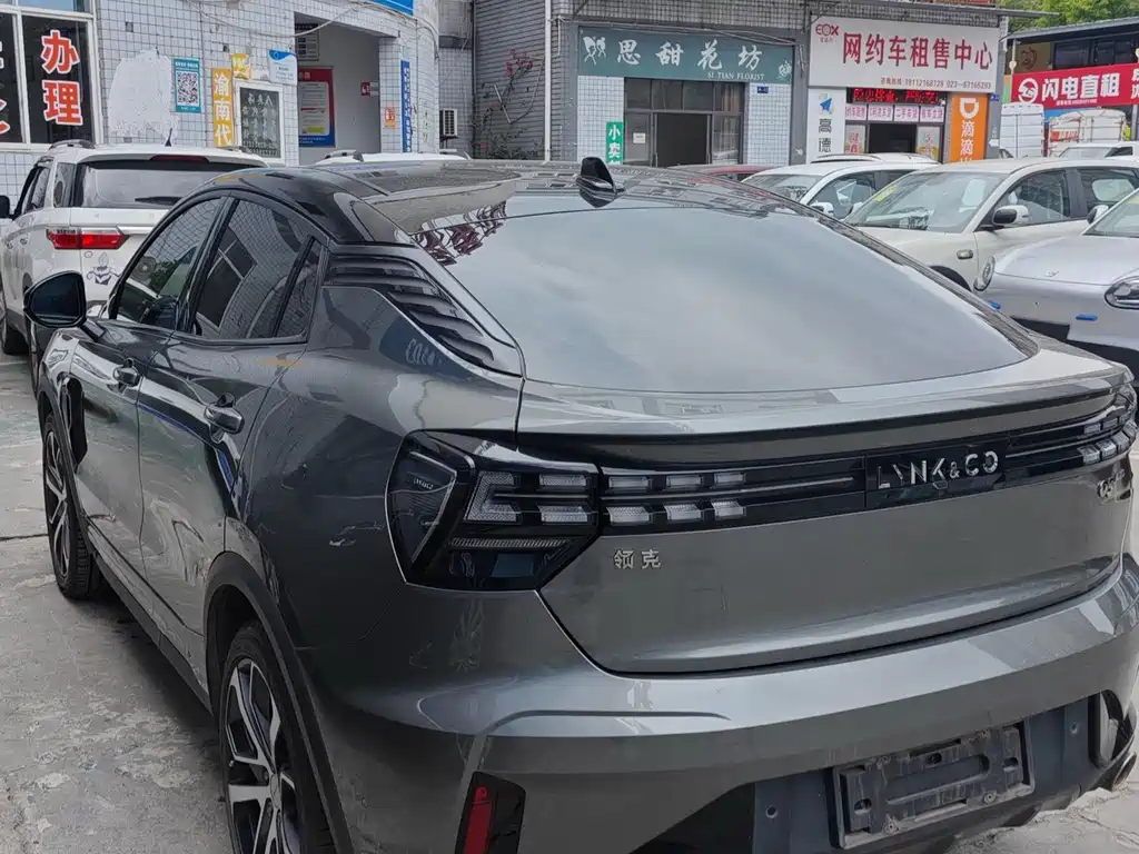 Lynk & Co 05 — миниатюра 9