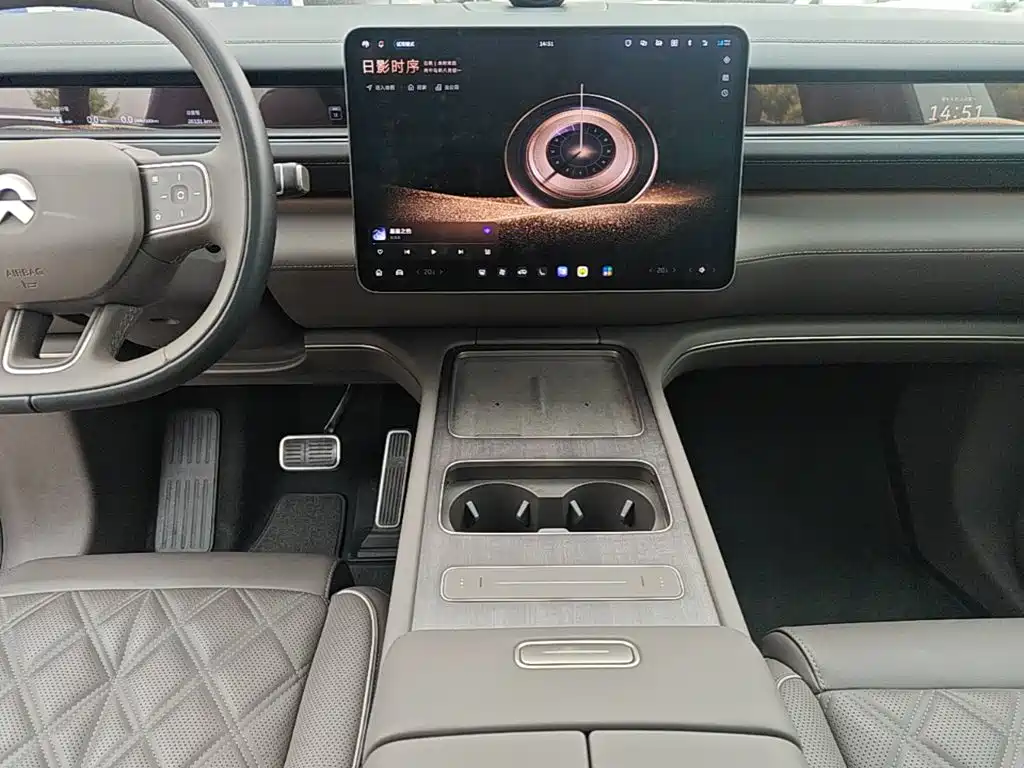 NIO ES8 — миниатюра 13