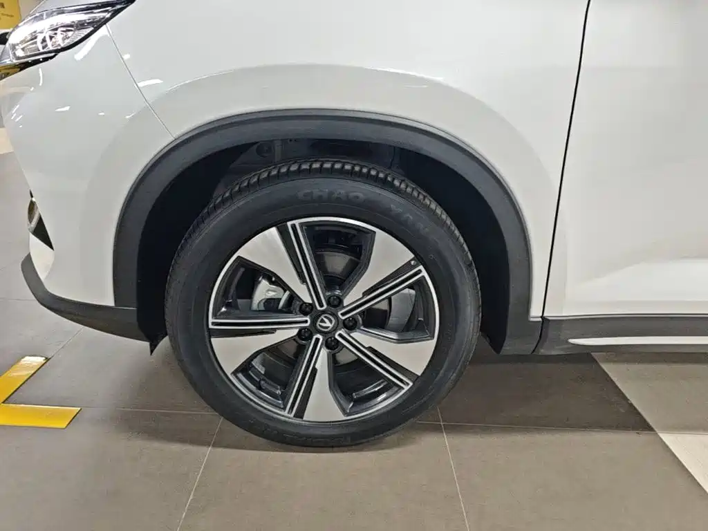 Changan CS75 — миниатюра 23