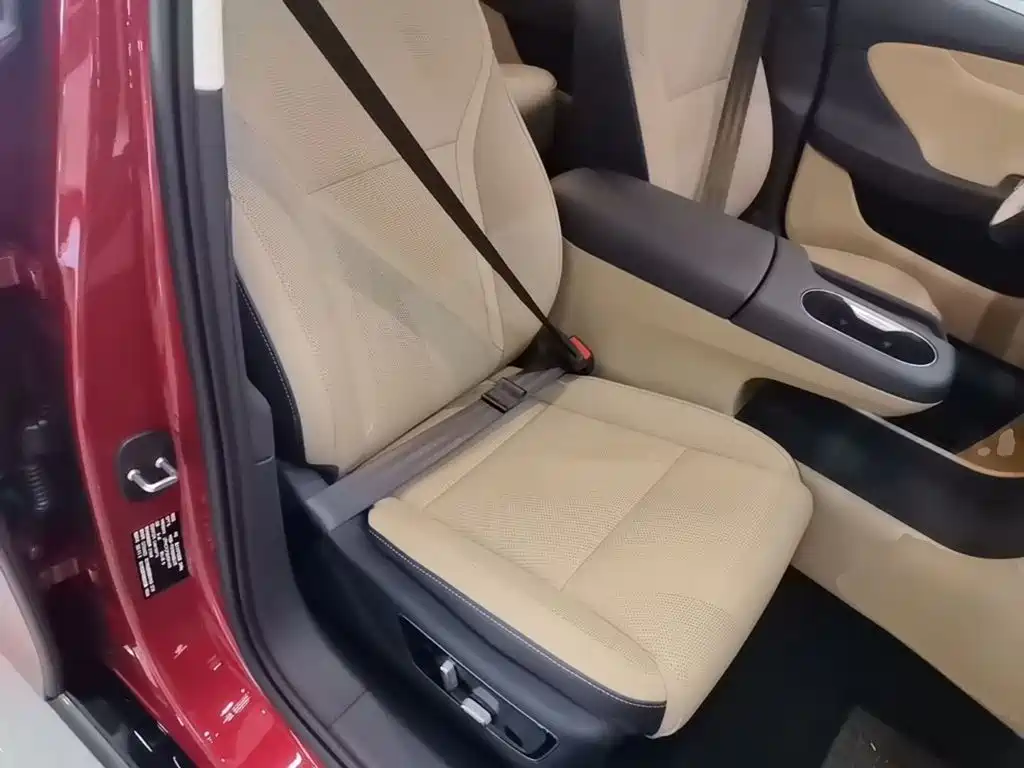 Hongqi Hongqi Tiangong 05 — миниатюра 25