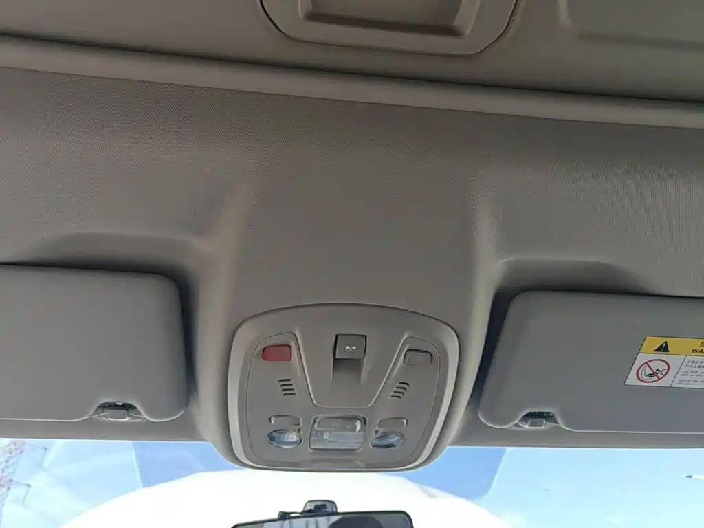 Peugeot 408 — миниатюра 18