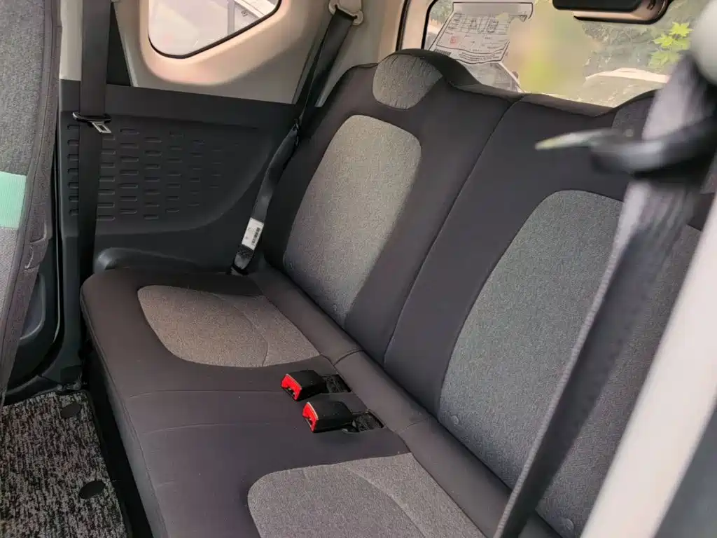 Wuling MINIEV — миниатюра 17