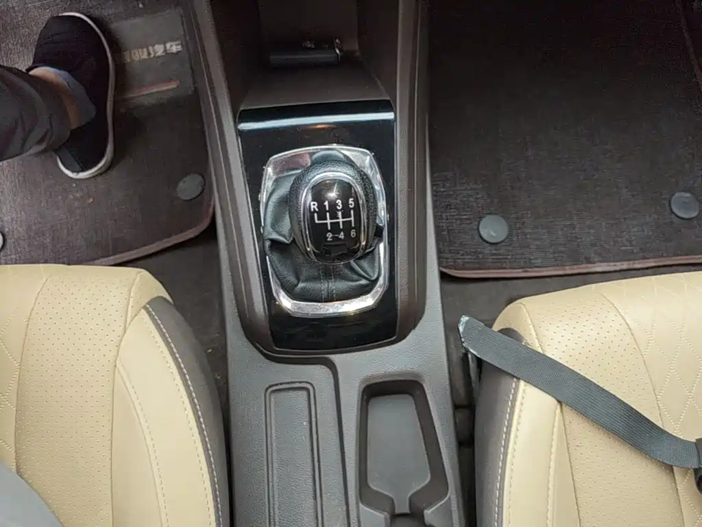 Baojun 310W — миниатюра 14