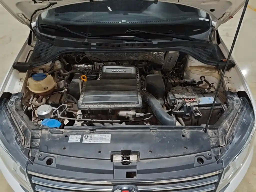 Volkswagen Santana — миниатюра 20