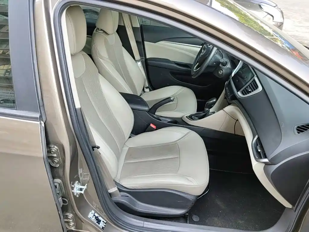 Buick Excelle — миниатюра 25