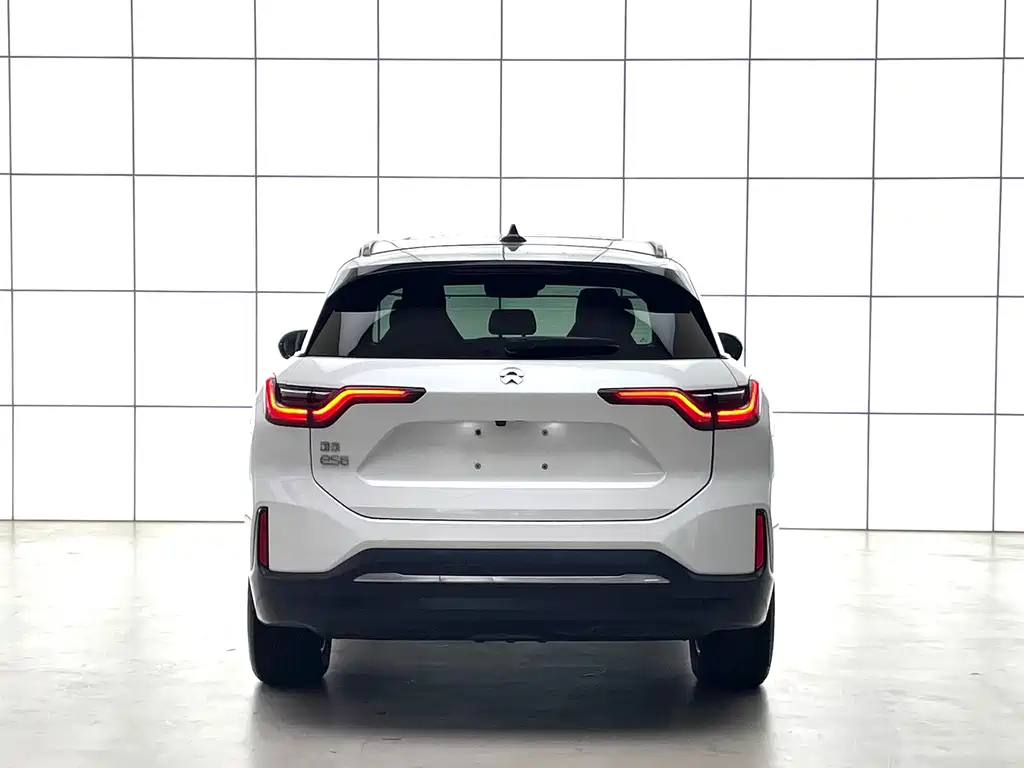 NIO ES6 — миниатюра 17