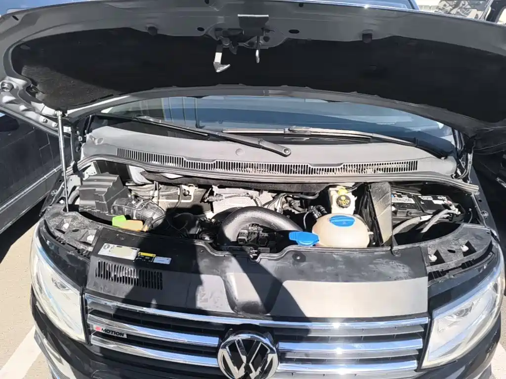 Volkswagen Multivan — миниатюра 20